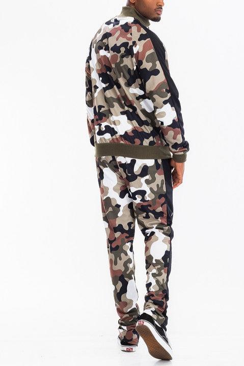 Men's Full Camo With Stripe Jacket and Pants Set