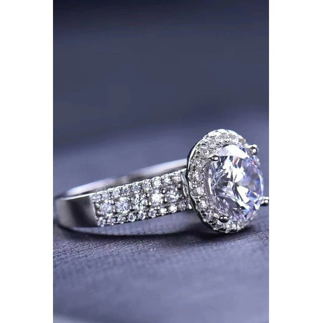 2 Carat Round Cut Diamond Ring