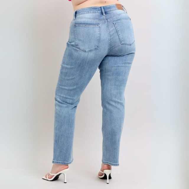 Plus Size High Waist Daddy Jeans