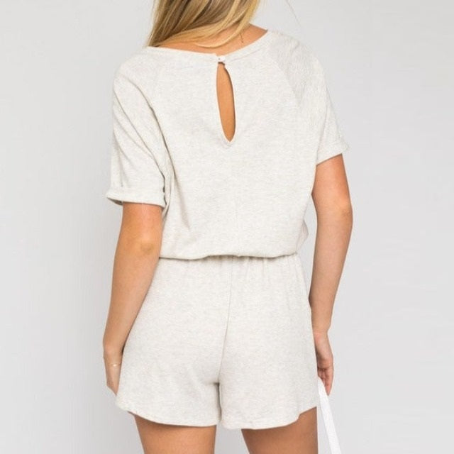 SHORTSLEEVE SIDE POCKET DRAWSTRING ROMPER