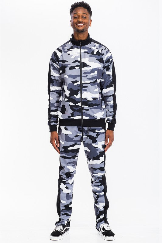 Men's Full Camo With Stripe Jacket and Pants Set
