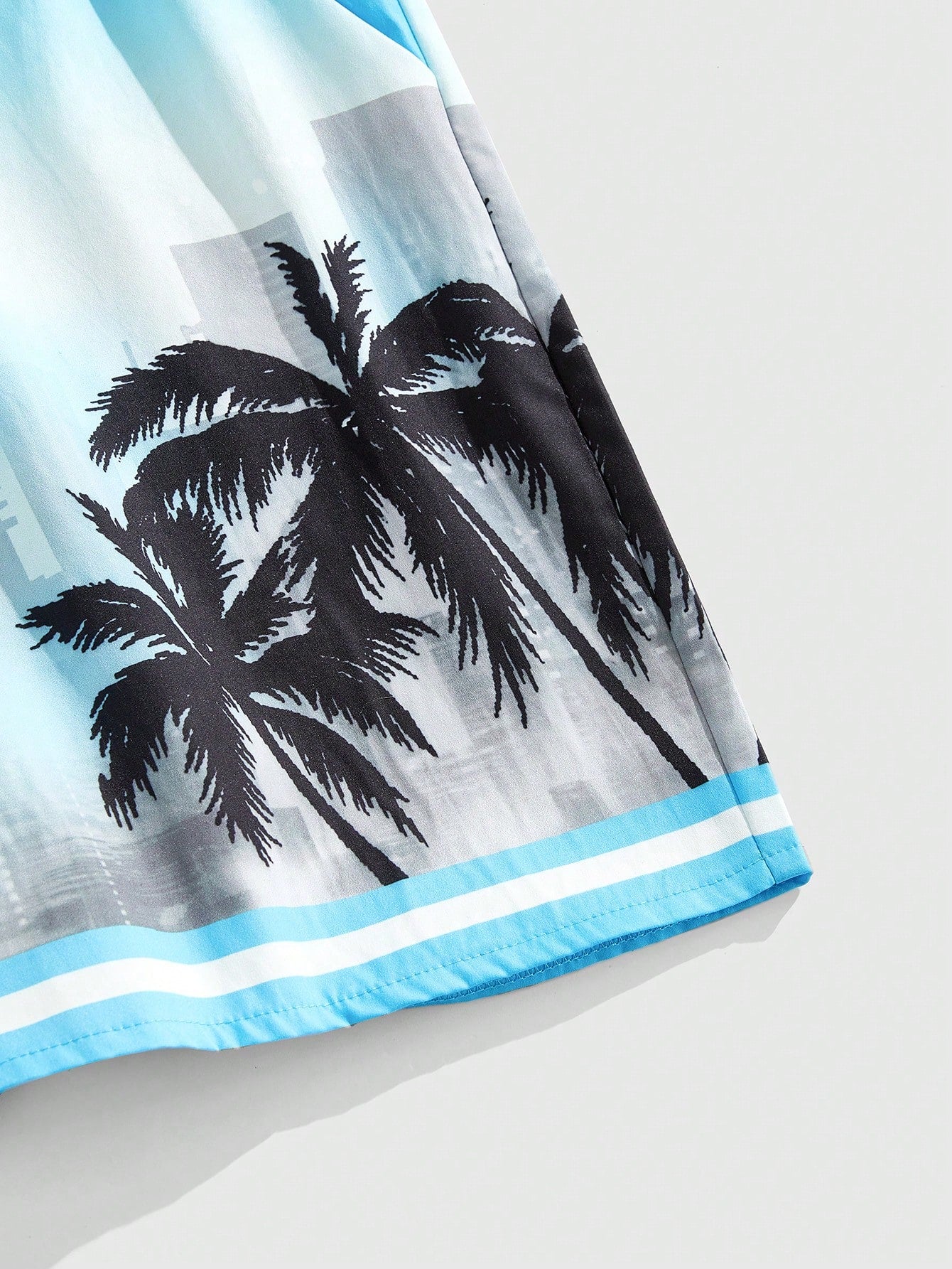 Men's Street Life Coconut Tree Print Shorts