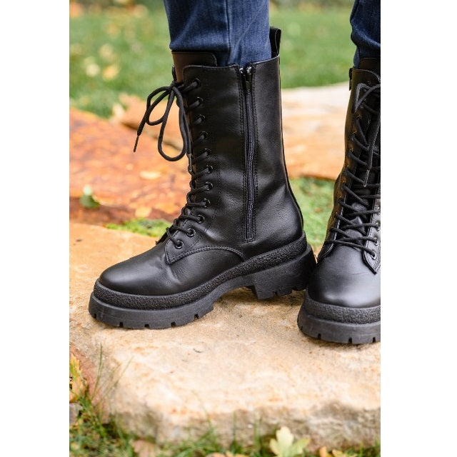 Black Outdoor Combat Boots