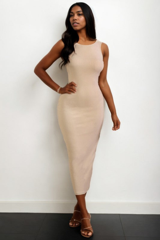 Women's Fitted Open Back Sleeveless Maxi Dress