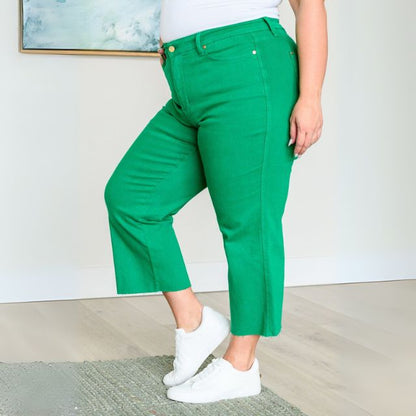 Women's Wide Leg Crop Jeans