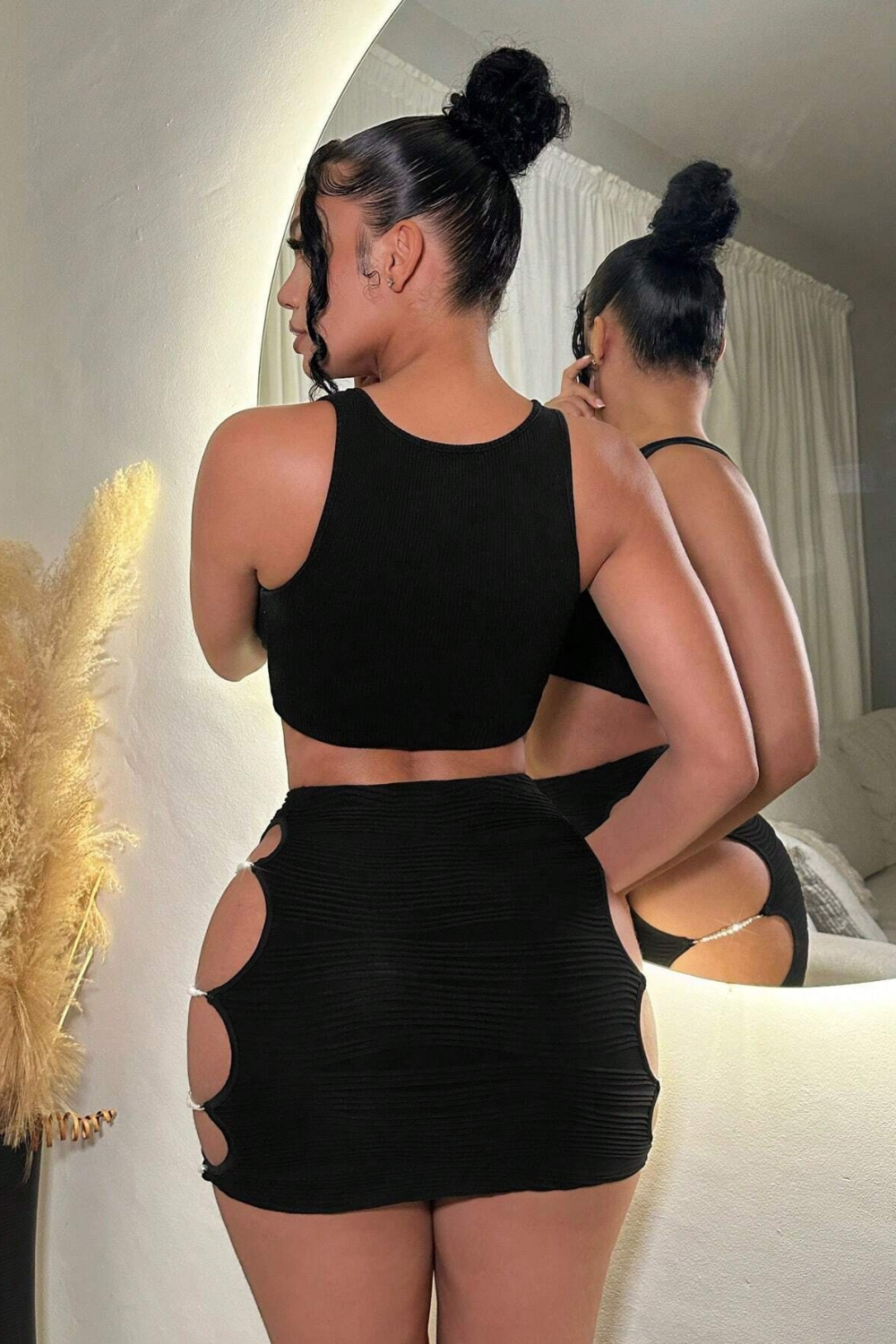 Women's Hollow Out Slit Chain Mini Skirt