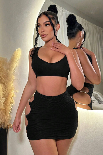 Women's Hollow Out Slit Chain Mini Skirt