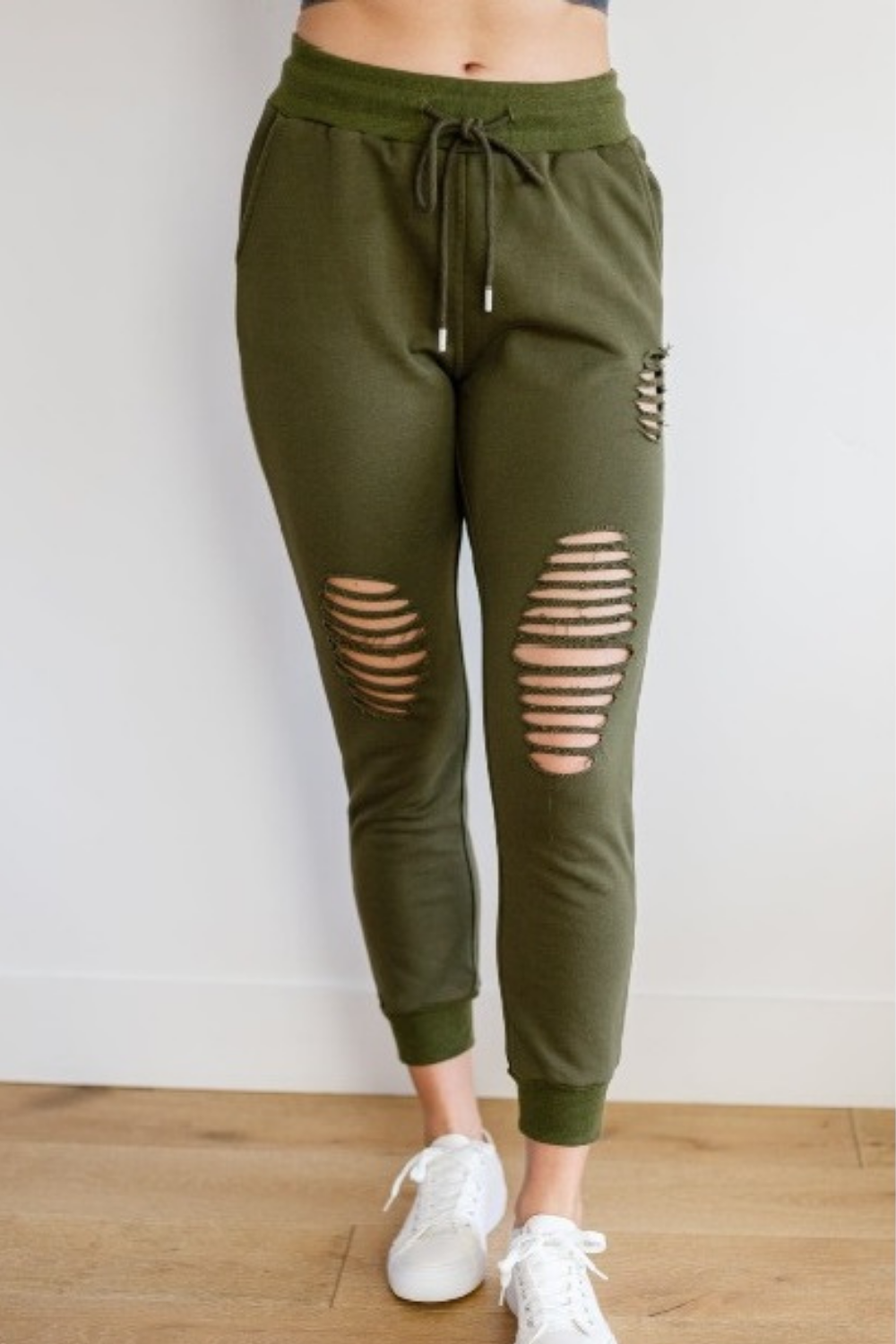 Free Fitting Distressed Joggers